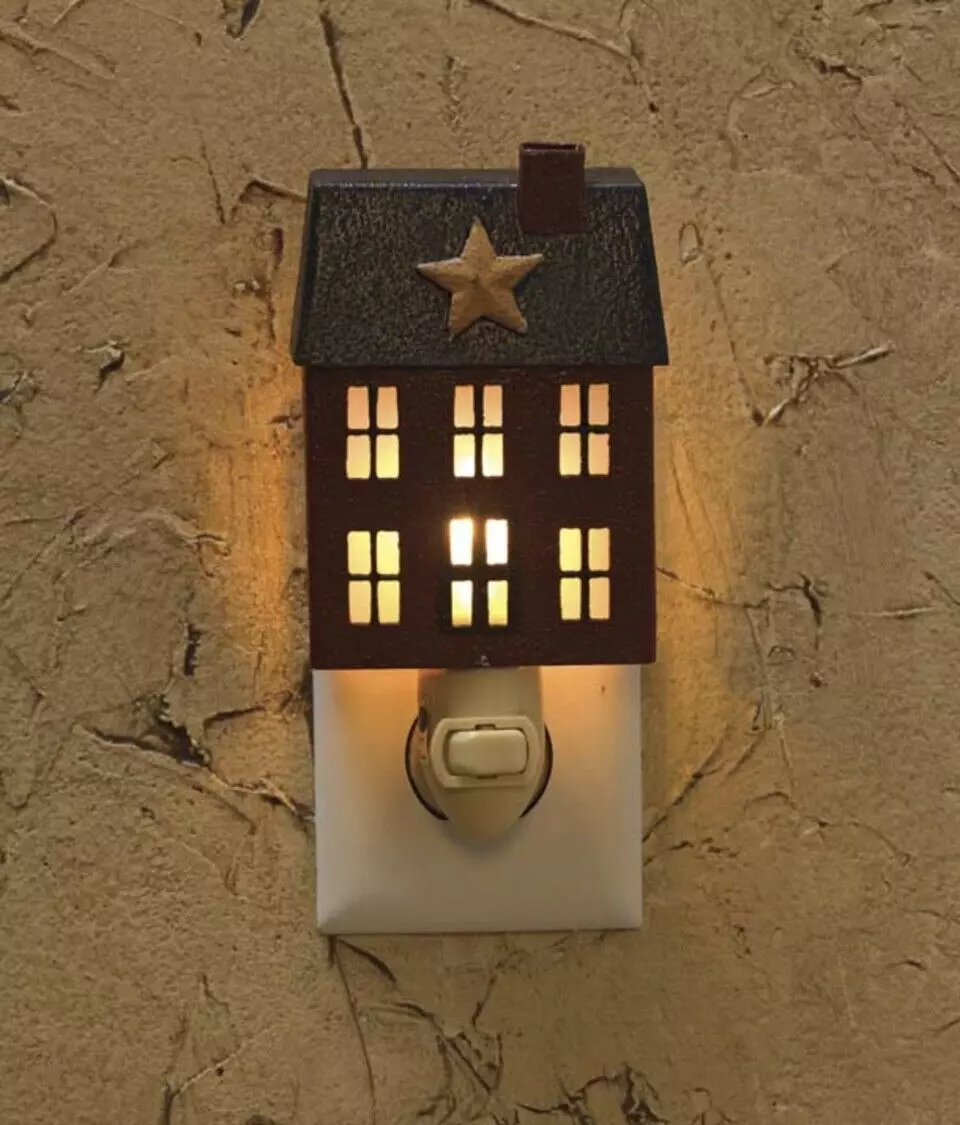 (image for) Primitive Star House Night Light Wall Plug In